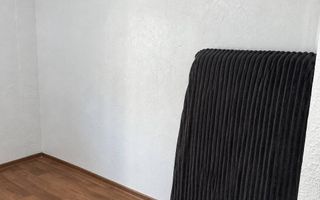 Cameră de vânzare în cămin – 19 m², etajul 1, cu bloc sanitar propriu - Poză 2