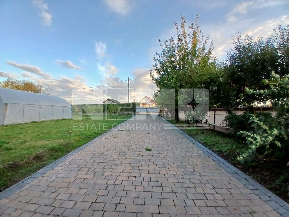 Casa de vanzare Horodnic de Sus zona centrala! - Poză 5