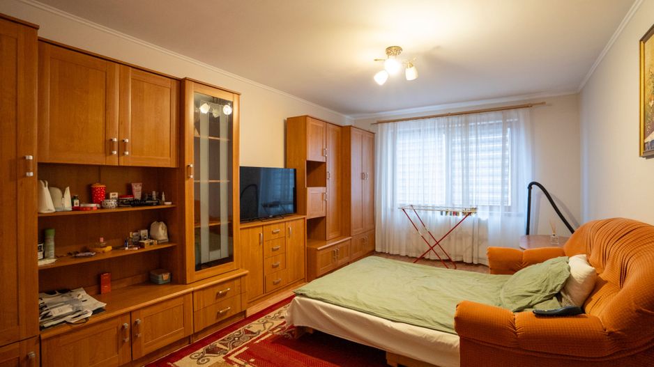 Apartament 2 camere decomandat Cantemir - Poză 1