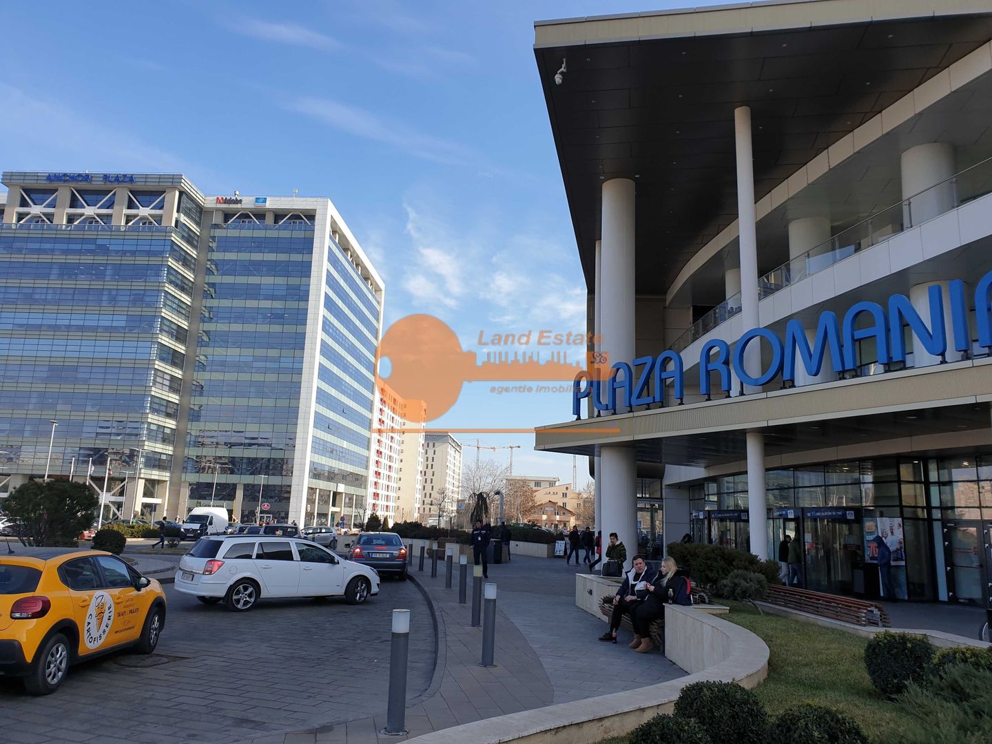 Exigent Plaza Rezidence/3 cam/pentru Activitate Comerciala sau Locuit - Poză 1