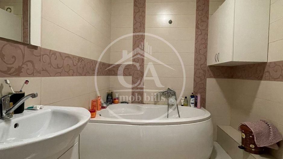 Apartament cu 3 camere de vanzare în Zona Nufărul, Oradea - Poză 15