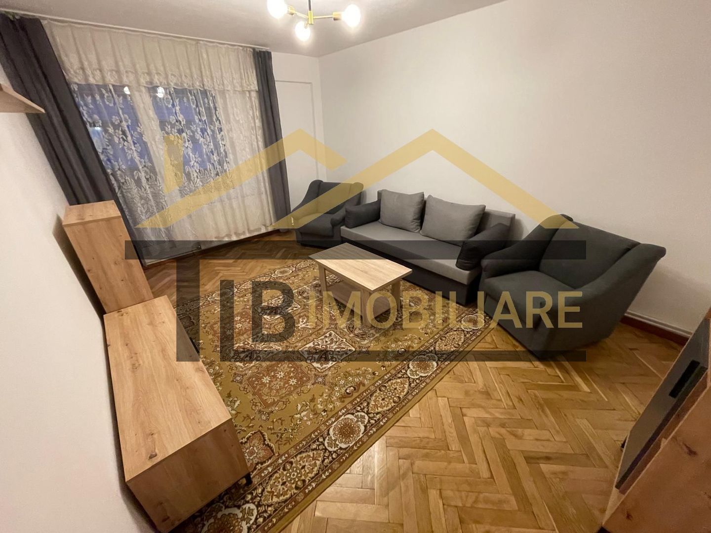 Apartament cu 4 camere, 85mp, Zona Fortuna - Poză 2