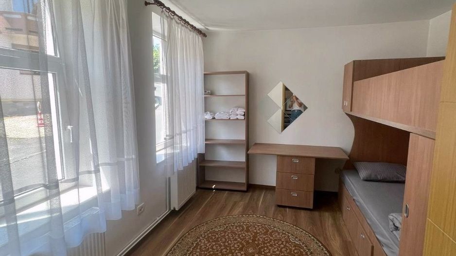 Casă 5 camere + teren 212 mp - Centrul Brasovului - 5173 - Poză 3