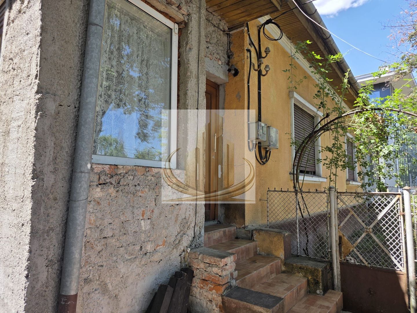 Casa renovabila Calea Torontalului - Poză 1