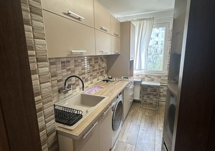 Inchiriez Apartament 2 camere Baba Novac- loc parcare - Poză 8