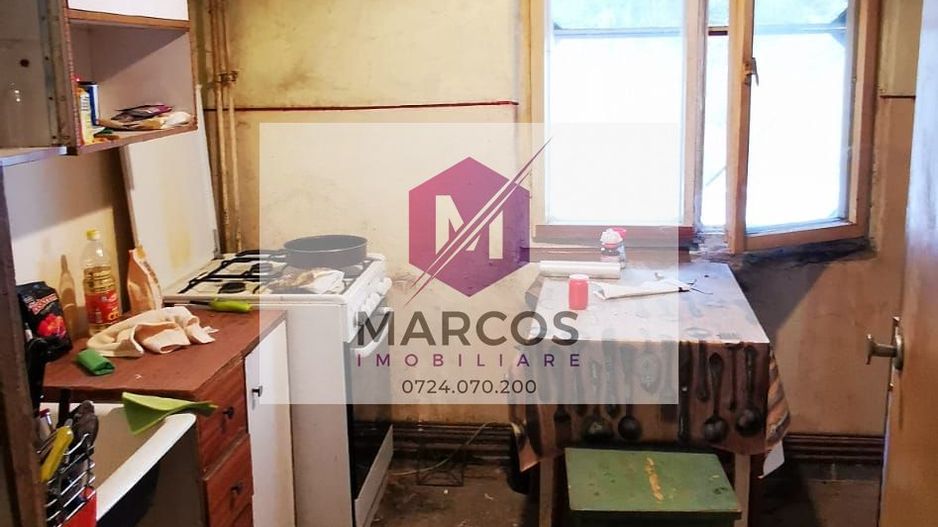 Vand apartament 2 camere Lunca - Poză 4