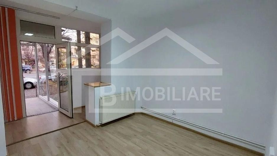 Spatiu comercial, 40 mp, Zona Poli 2 - Poză 1
