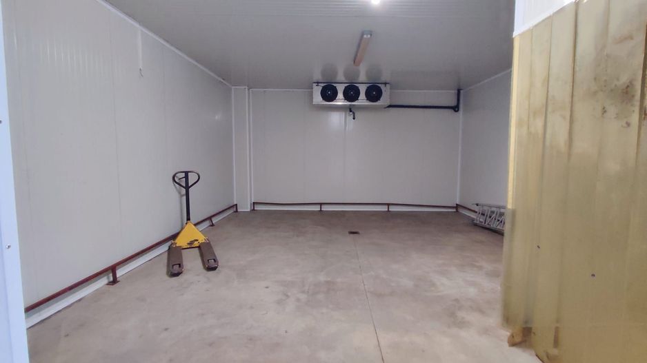 Depozit cu camere Frigorifice, zona strazii Paris - Poză 9