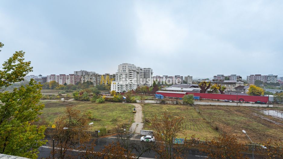 4 camere cu boiler, 13 Septembrie - Poză 22