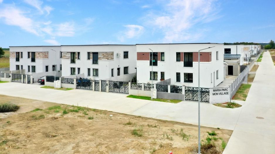 Comision 0 | Duplex 4 Camere | Proiect Ultramodern | Bucovat-Remetea - Poză 1