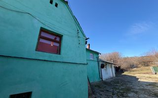 Casă spațioasă si 1790mp teren de vanzare in Hașag, la doar 30 km de Sibiu - Poză 4