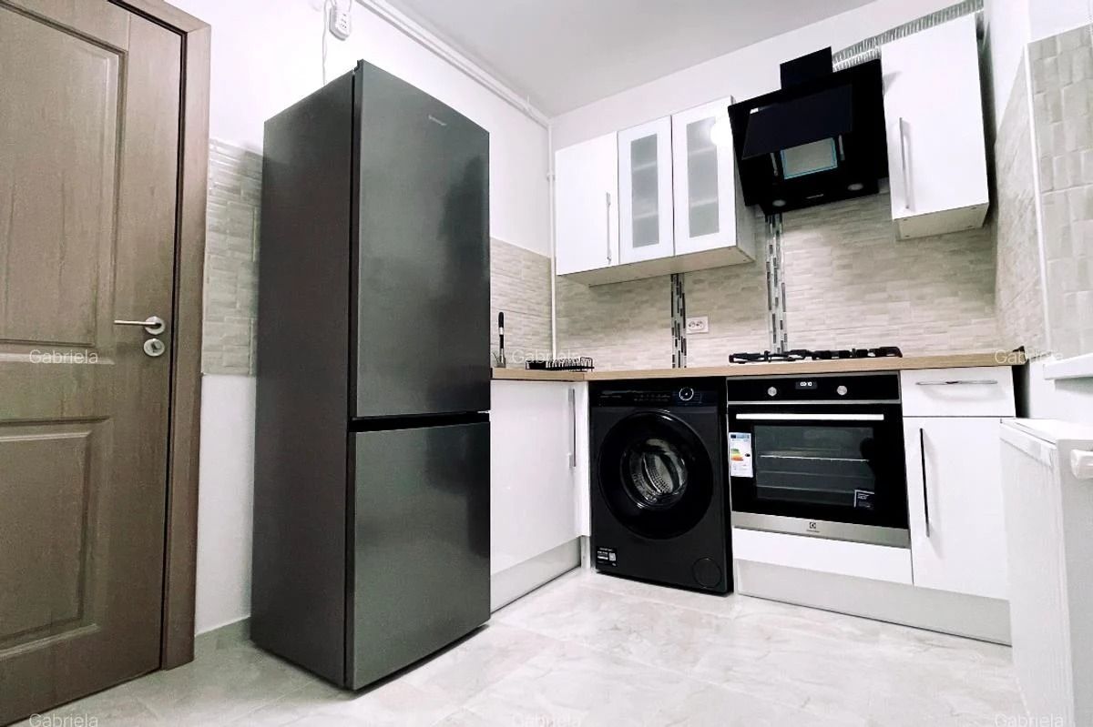 GARS. BRANCUSI, BUCATARIE INCHISA, BLOC NOU, CENTRALA, METROU - Poză 10