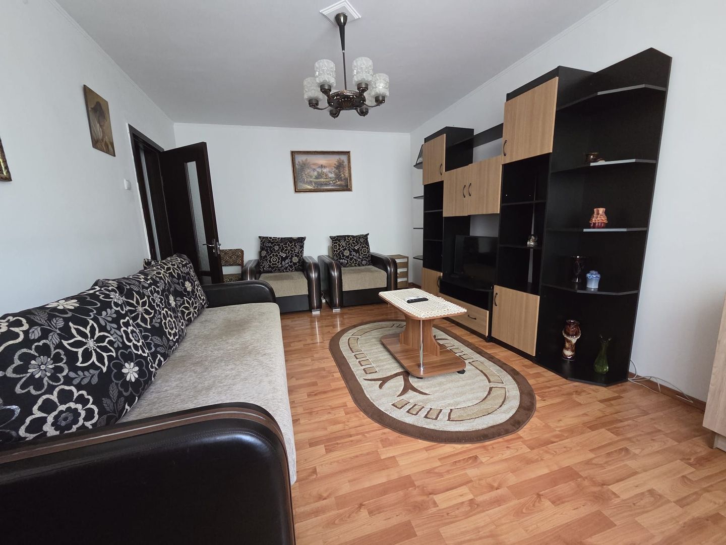 Apartament 2 camere renovat la 7 min de metrou Pacii - Poză 1
