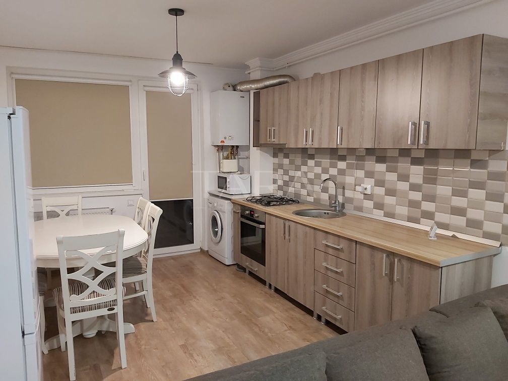 Apartament lângă Vivo, mobilat complet, balcon generos, parcare inclus - Poză 2