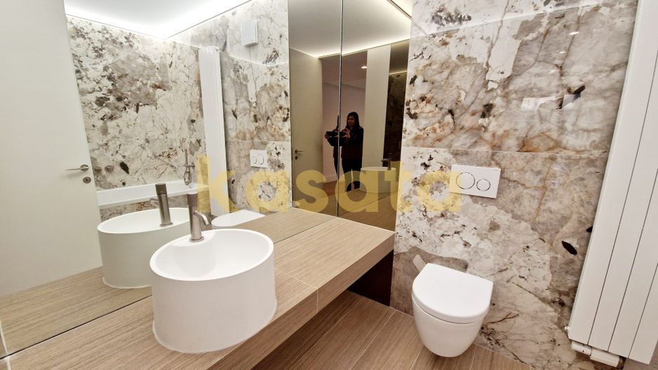 3 camere de lux – Cortina 126, Erou Iancu Nicolae, 100 mp + terasă - Poză 7