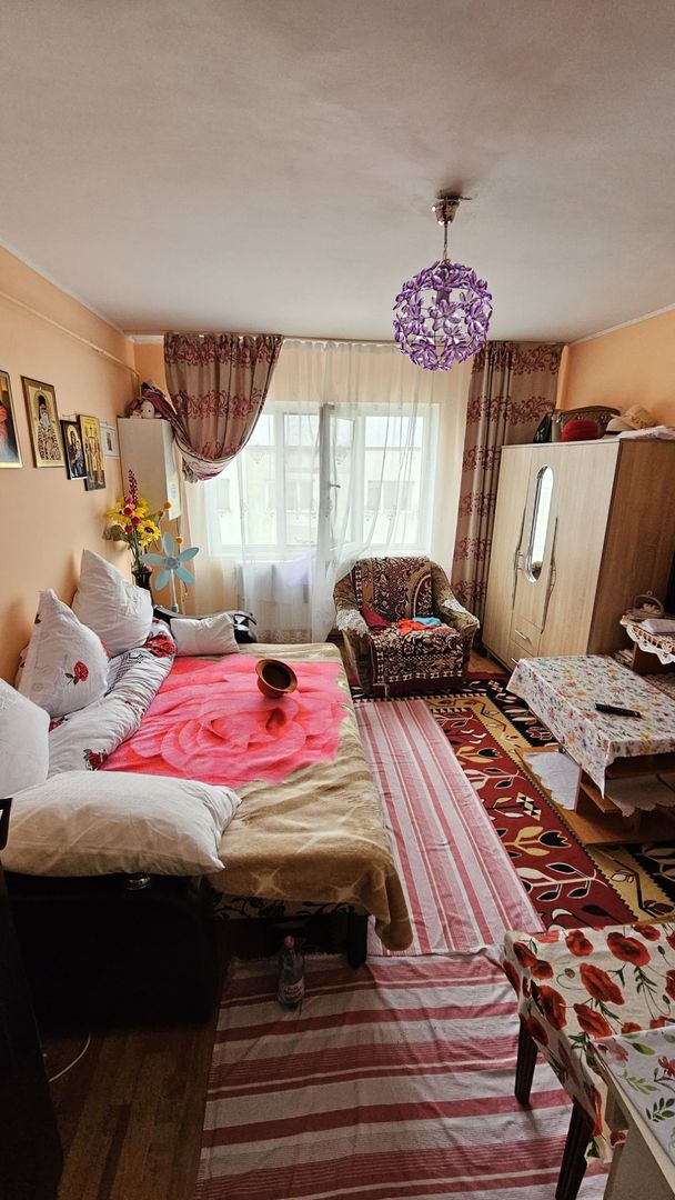 Garsonieră renovată, etaj 4, zona Industrială; - Poză 1