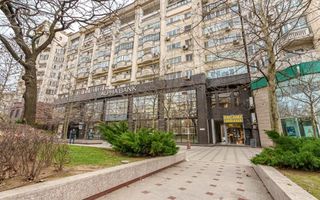 Apart 3 camere birouri stradal Bulevardul Unirii colt Nerva Traian - Poză 1