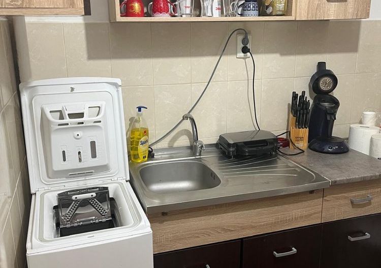 BRASADAS vinde garsoniera utilata etaj 1/4 Ostrovului. - Poză 4