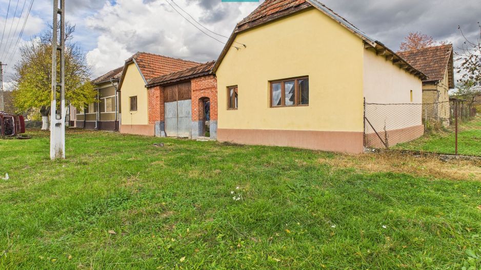 Casă cu 4 camere în Buhani, Dezna - Poză 3