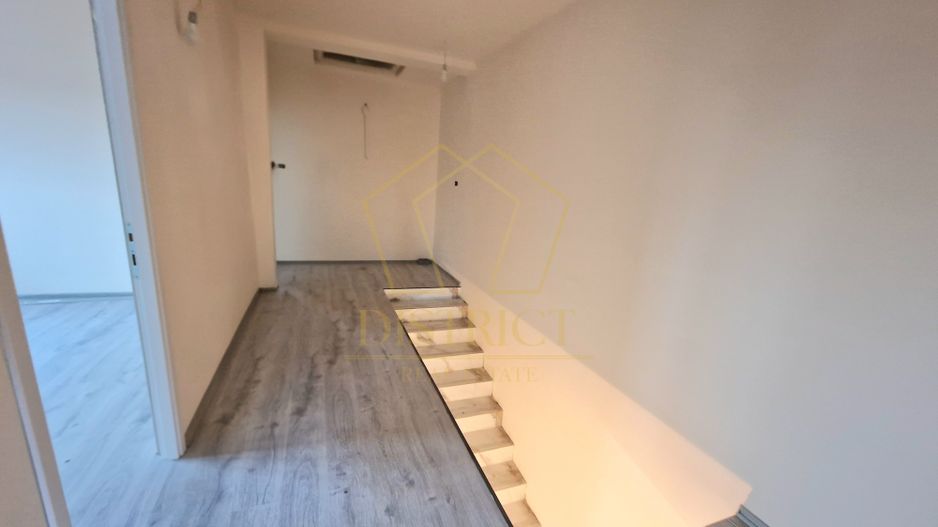 Duplex spatios cu 4 camere | Mosnita Noua | Central - Poză 11