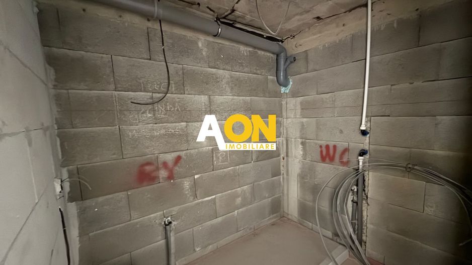 De vanzare apartament 3 camere, la vila, 130mp teren, Lac Chereteu - Poză 6