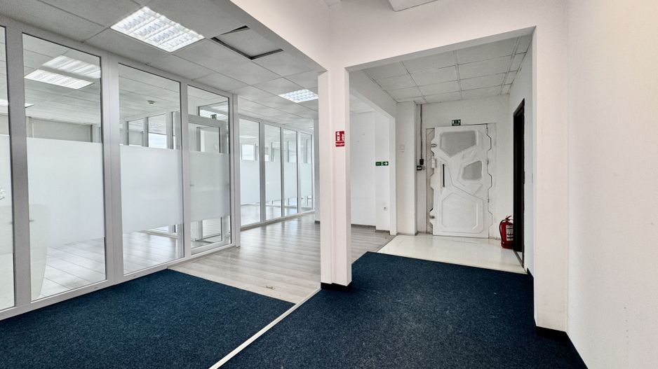 City view from the office - Poză 4