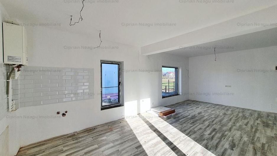 Vila moderna 4 camere, zona Prundu, Valea Geamana - Poză 11