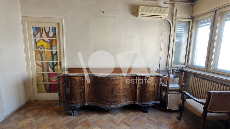 De vânzare apartament 3camere - str. Plantelor - central - Poză 3