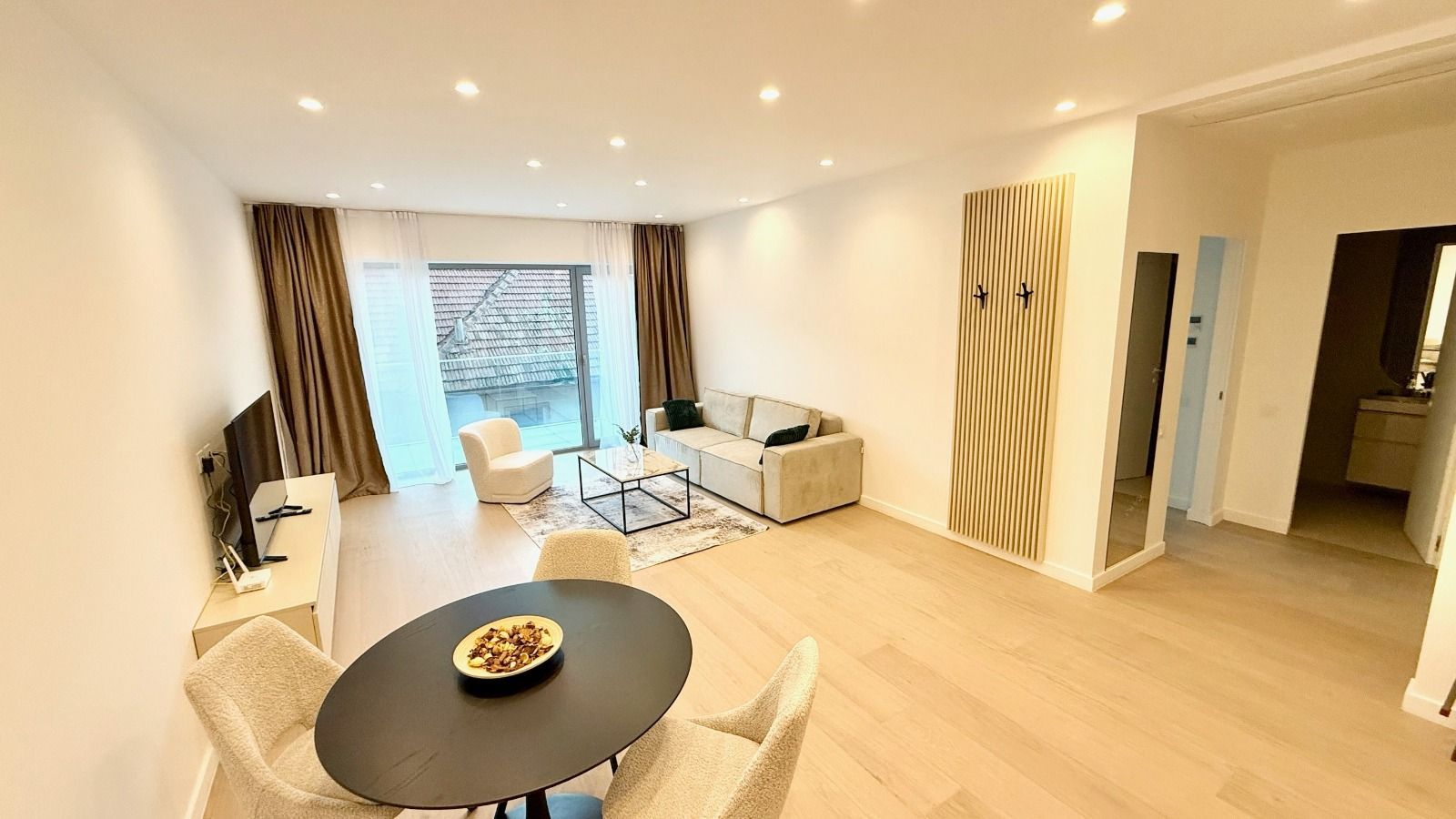 2 camere | Aviatiei Tower | Promenada Mall - Poză 1