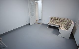 Spatios si renovat - Poză 12