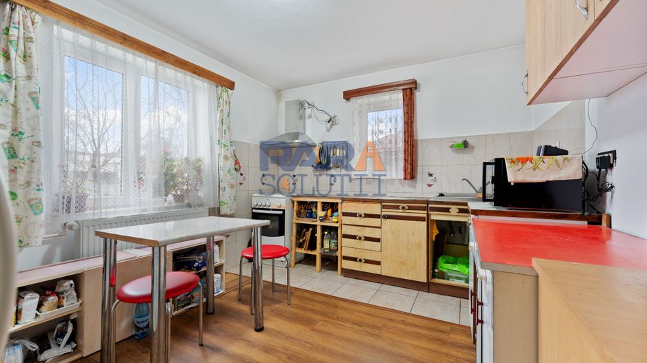 Casă P+1, 4 dormitoare, 2 băi, 1080 mp teren - Poză 4