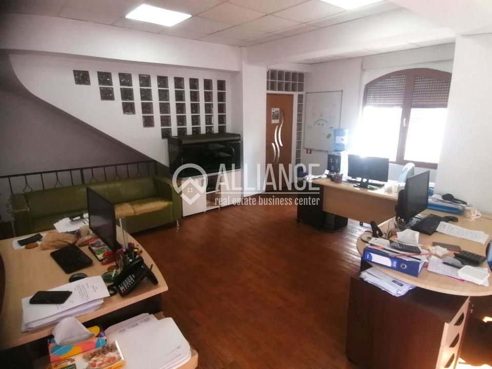 CENTRU (COD10)- Cladire birouri de inchiriat - Poză 3