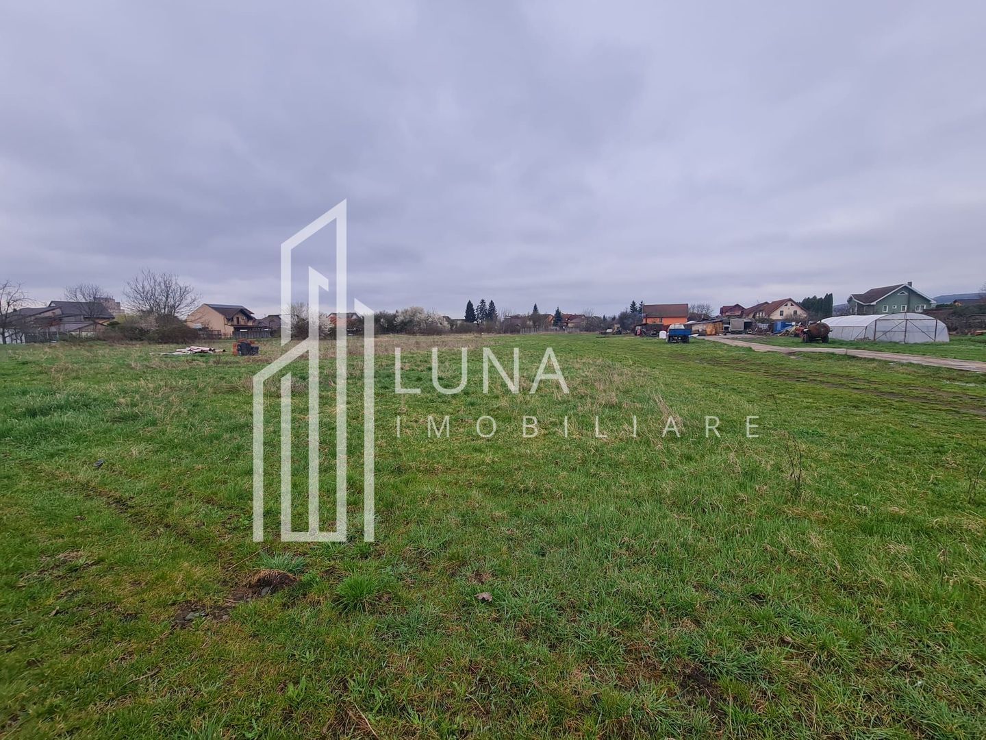 Teren 4685 mp + casă | Calea Voinicenilor | dublu acces | ideal invest - Poză 2