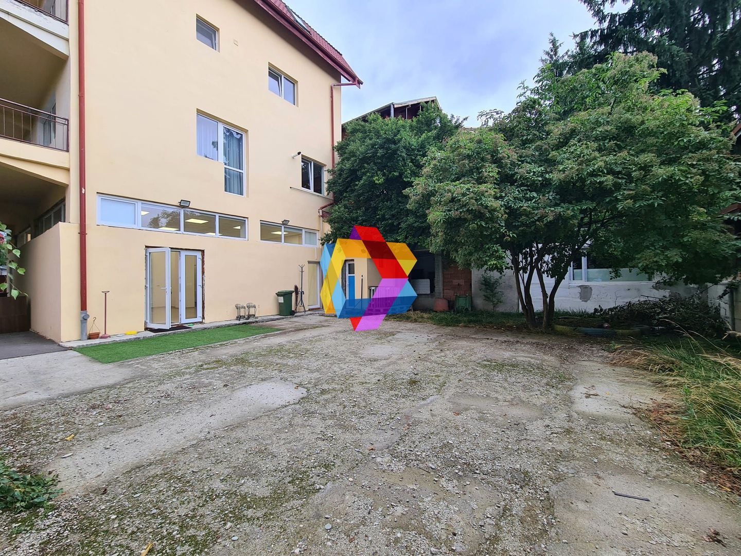 Casa de închiriat in Brașov - 400 mp - Poză 16