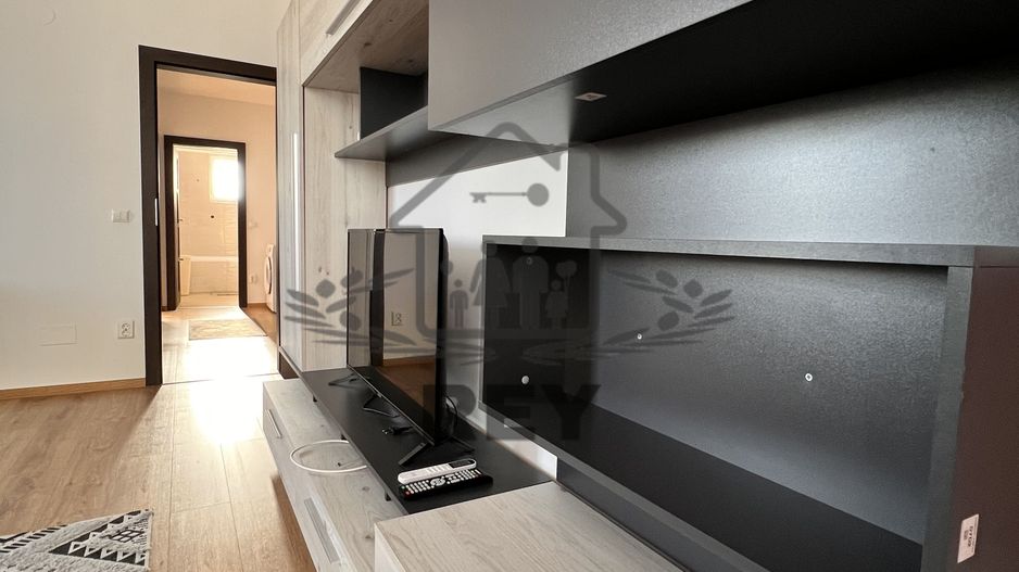 Ap. etaj 1,decomandat,2 camere,2balcoane,loc de parcare/Sibiu/Aeroport - Poză 18