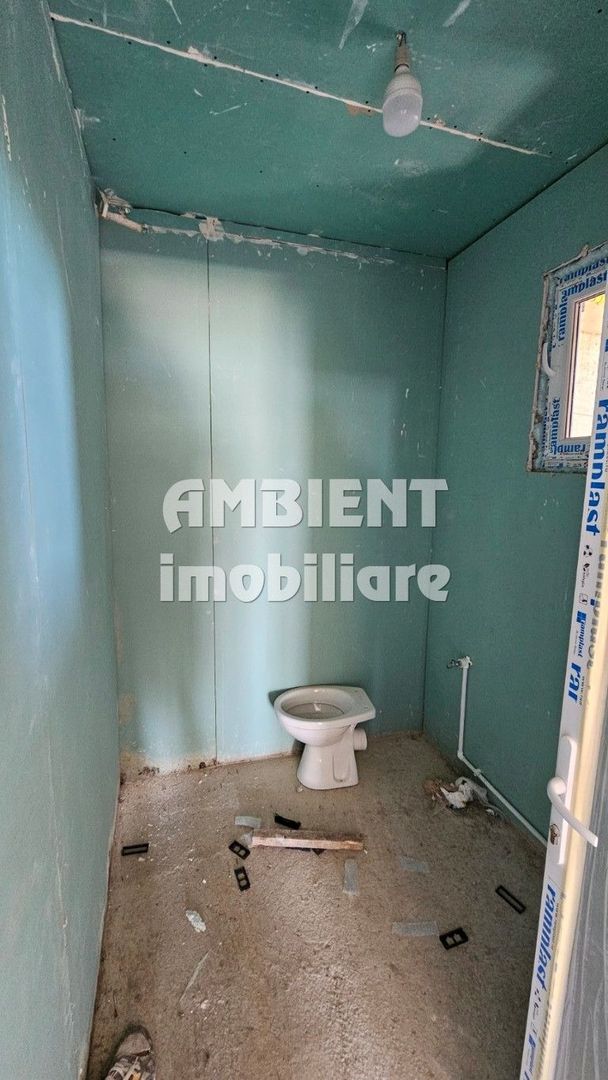 DE INCHIRIAT - Spatiu comercial la DEMISOL, suprafața 94 mp, zona CARTIER. - Poză 7