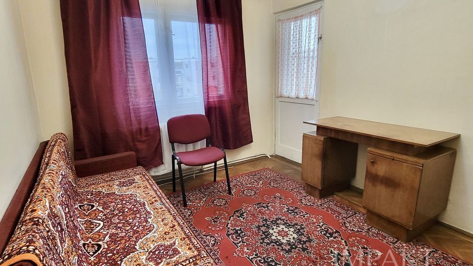 Apartament cu 4 carmere decomandat in Grigorescu - Poză 10