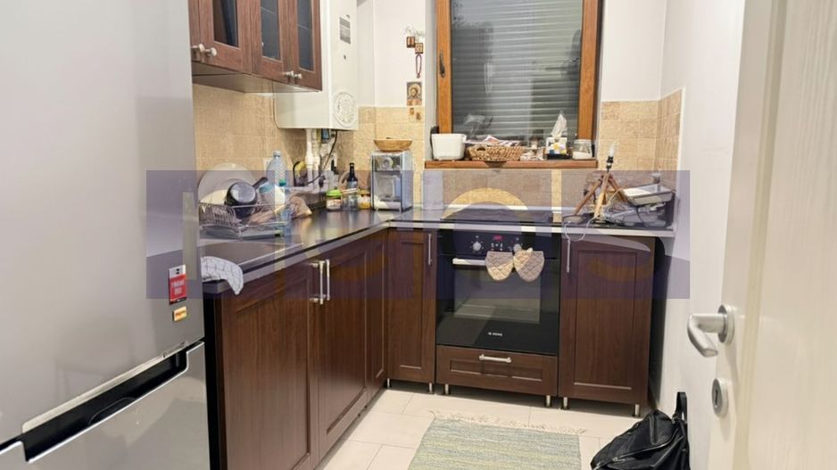 APARTAMENT DE VÂNZARE 3 CAMERE + TERASĂ 20 MP ZONA GRIVIȚA-DOMENII - Poză 4