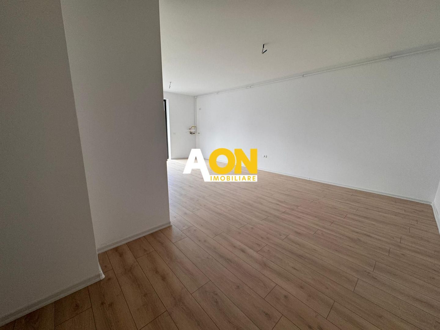 Apartament 2 camere | 52 mp | Etaj 1 | Bloc nou | Zonă centrală - Poză 1