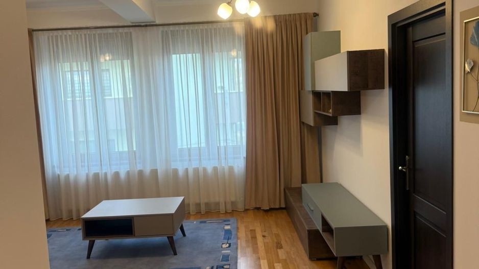 Penthouse de lux zona Braytim | 4 camere+terasa 40mp | 2 Bai | Mobilat si utilat - Poză 2