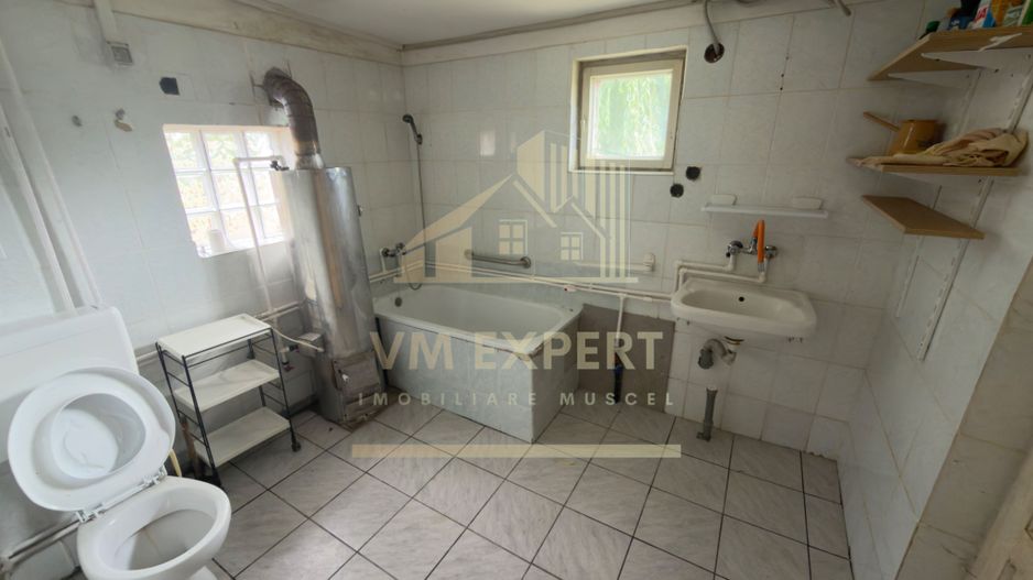 CASA 5 CAMERE TEREN 1138 MP BĂLILEȘTI  ARGES - Poză 14