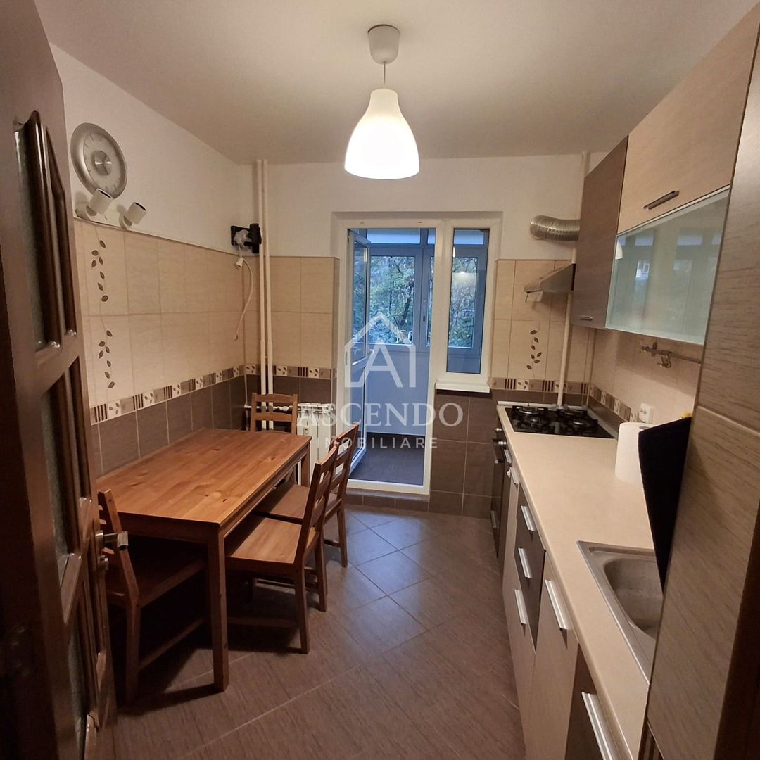 3 camere decomandat Militari Uverturii, etaj 1, loc parcare - Poză 10