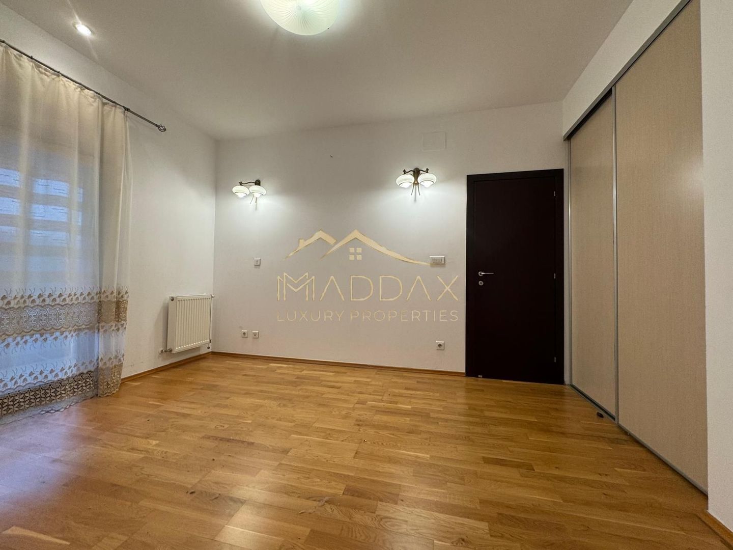 Apartament 3 camere // Loc parcare inclus // Erou Iancu Nicolae // Baneasa - Poză 1