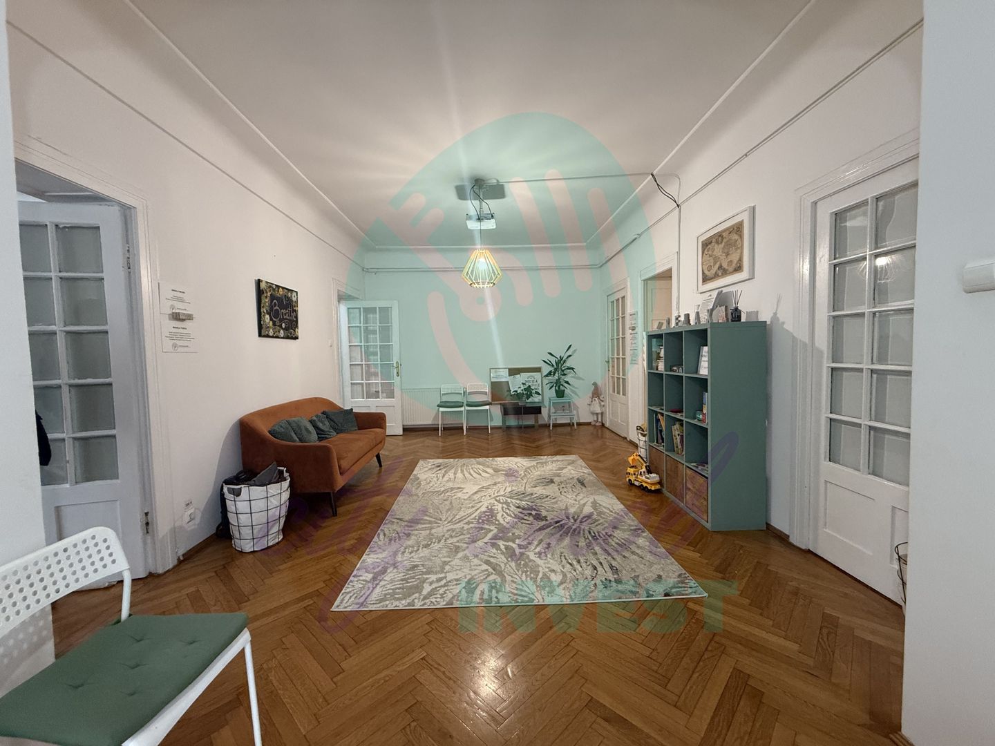 Spatiu, lumina si eleganta intr-un apartment interbelic - Poză 5