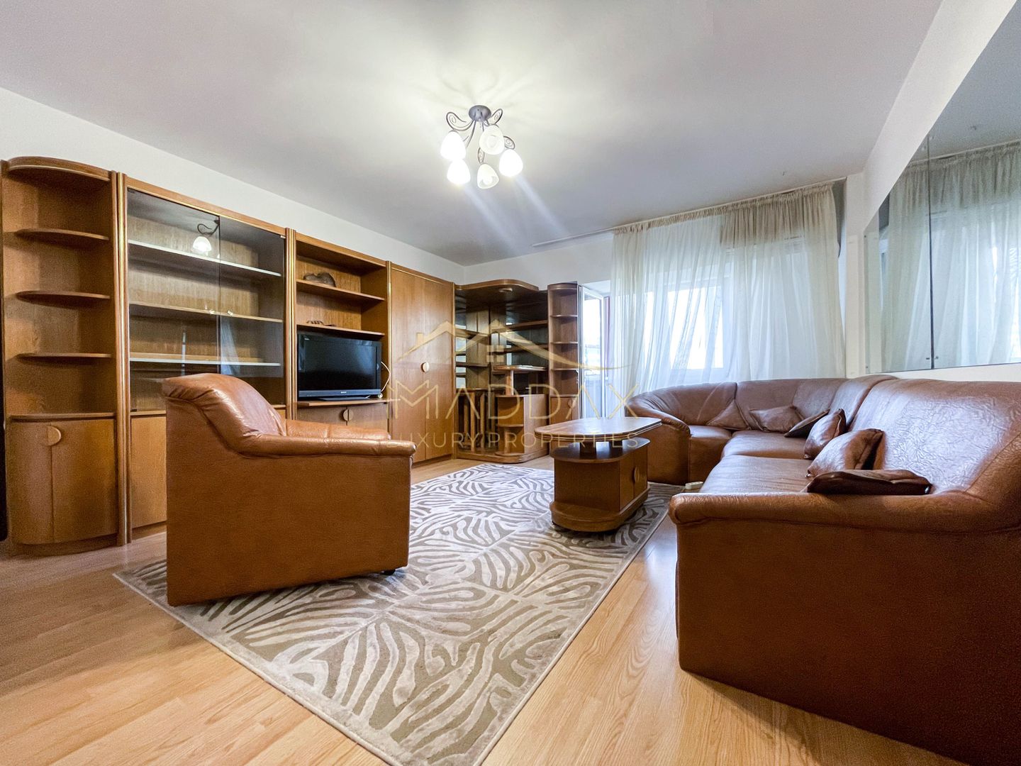 Apartament cu 2 camere ***65mp***// Calea Victoriei - Poză 1