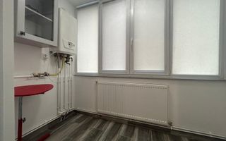 Apartament 2 camere decomandat, complet renovat, etaj 3/4,zona de sus - Poză 10