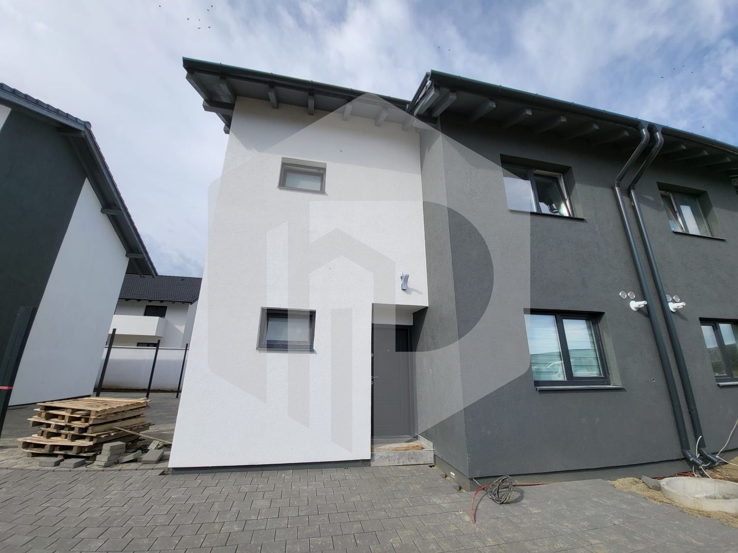 Duplex | 4 Camere + Gradina proprie | 106mpu | Selimbar | 0% Comision - Poză 5