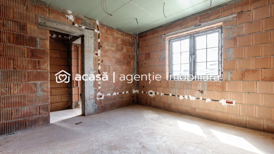 Casă nouă, parțial finalizată – Str. Constituției, Aradul Nou - Poză 5