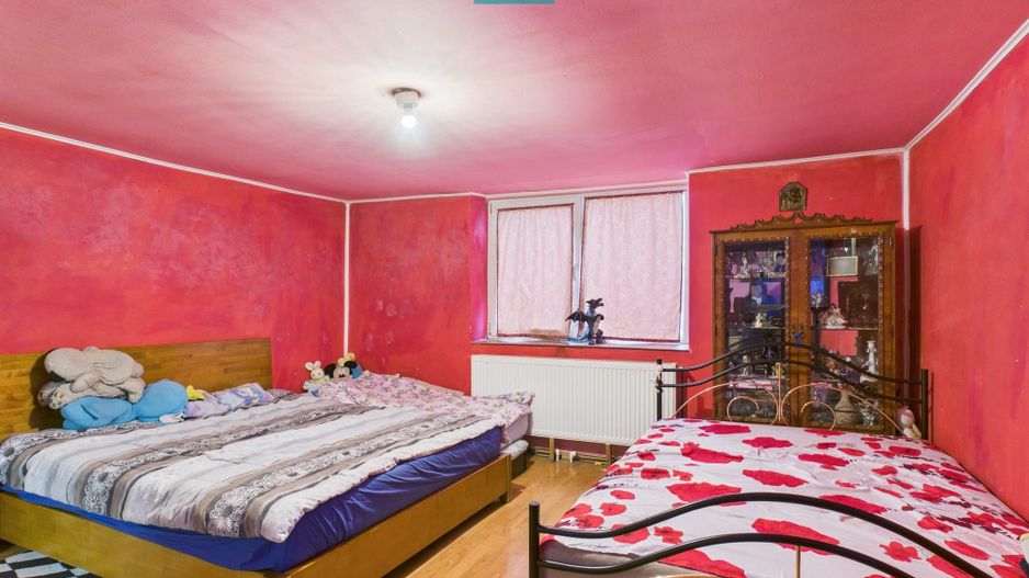 Casă frumoasă la Iratoș la preț bun - Poză 12