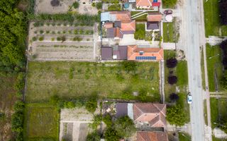 Teren intravilan in comuna Cermei - Poză 7